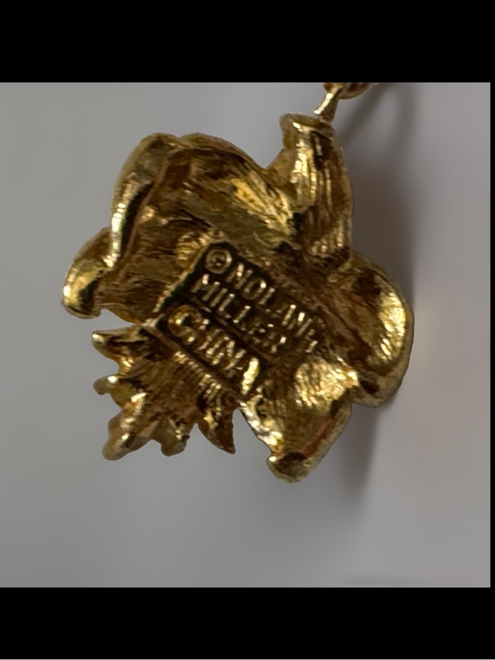 Vtg NOLAN MILLER Signed Gold Tone Charm Bracelet 6 Rhinestones Enamel Flowers - Picture 6 of 10